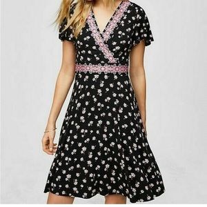 🤍Loft Midi Dress Faux Wrap Front Flutter Sleeve Blackw/Pink Floral Detail Size 8